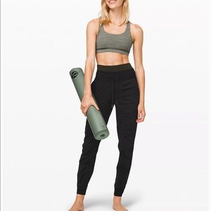 Lululemon dance studio jogger